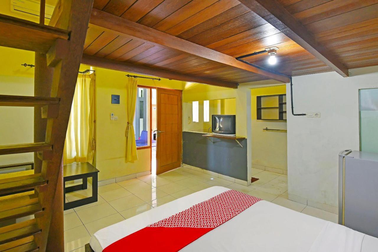 Super Oyo 91495 Hotel Indah Residence Denpasar Exterior foto